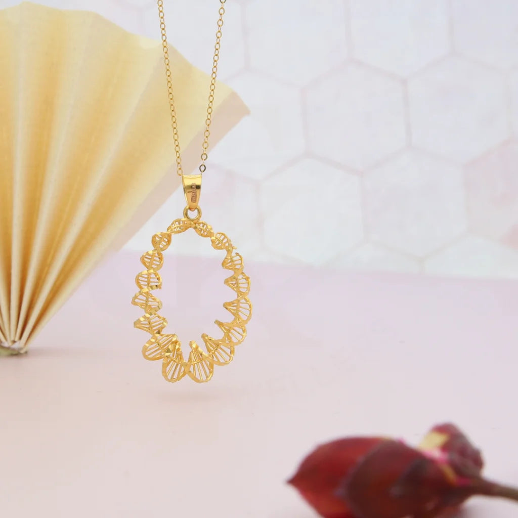 Gold Necklace (Chain With Twined Shaped Pendant) 21Kt - Fkjnkl21Km8043 Necklaces