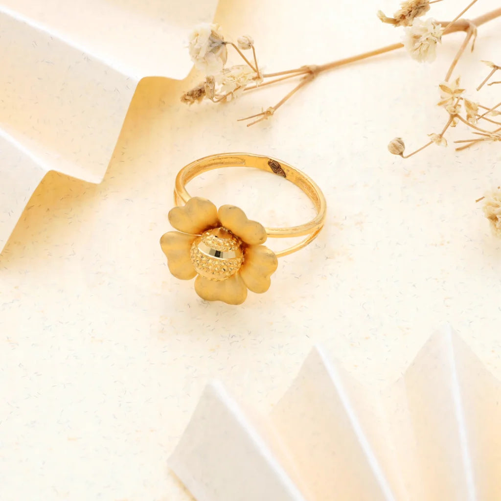 Gold Open Sun Flower Ring 21Kt - Fkjrn21Km8506 Rings