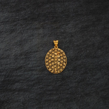 Gold Oval Flower Design Pendant 21Kt - Fkjpnd21Km8374 Pendants