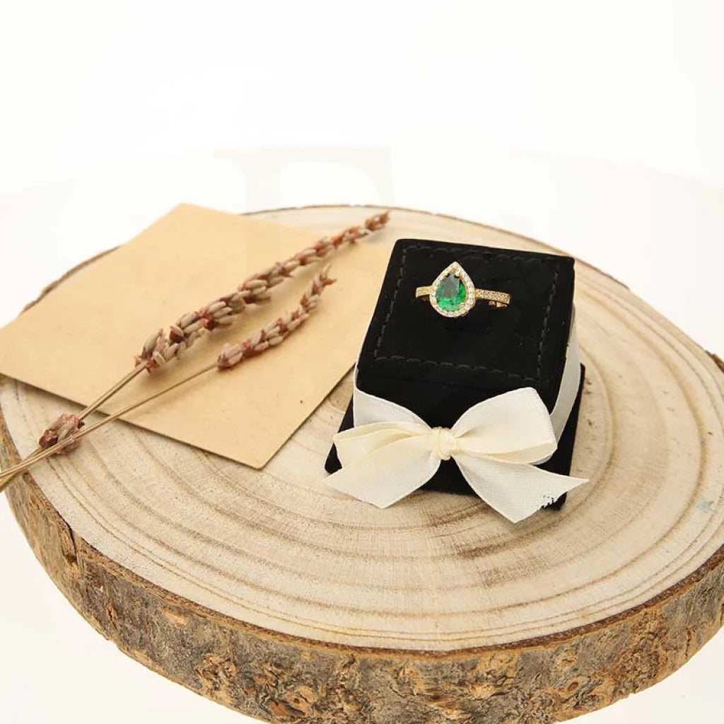 خاتم سوليتير من الذهب على شكل كمثرى عيار 18 قيراطًا - Fkjrn18K3853