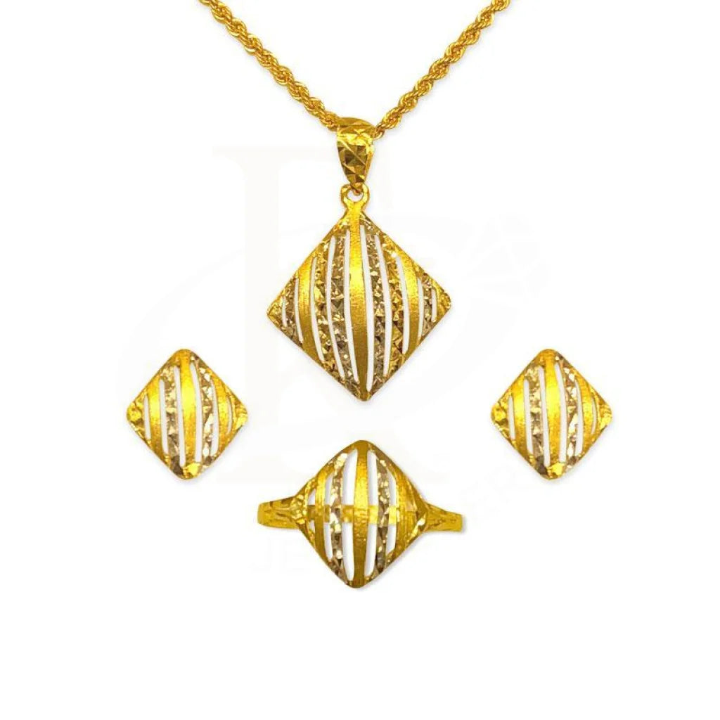 Gold Pendant Set (Necklace Earrings And Ring) 22Kt - Fkjnklst1749 Sets