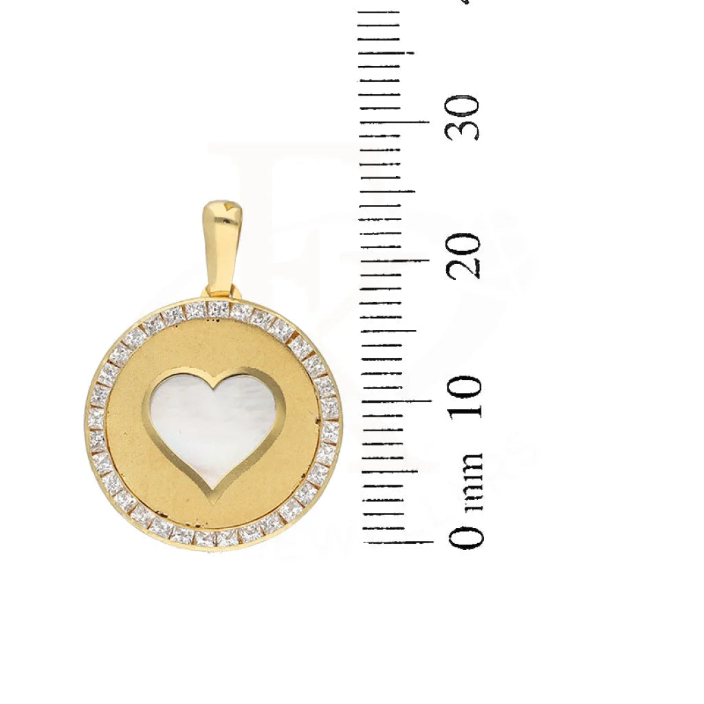 Gold Round Shaped With Heart Pendant Set (Necklace And Earrings) 18Kt - Fkjnklst18K5560 Sets