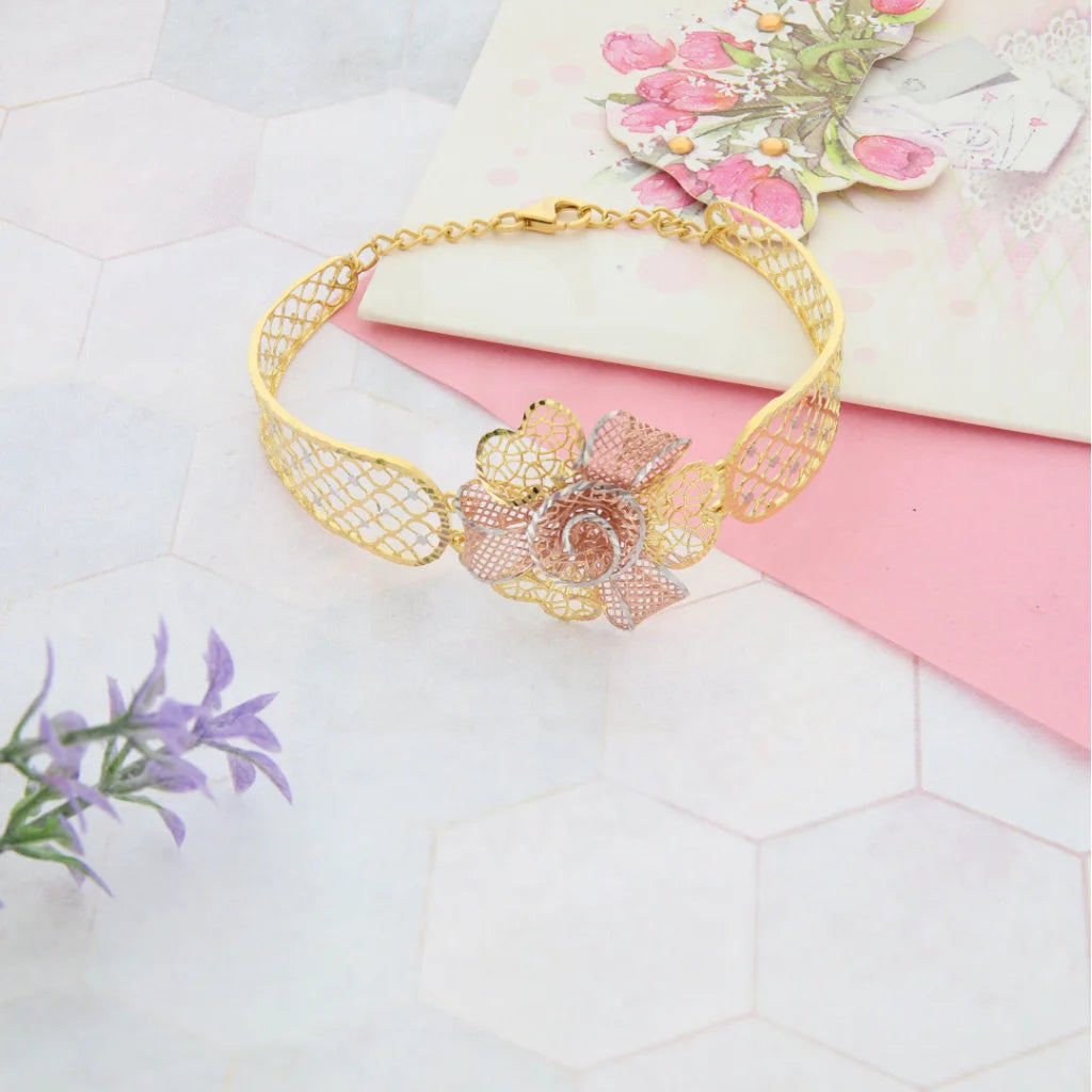 Gold Two Tone Flower Shaped Bracelet 21Kt - Fkjbrl21Km8054 Bracelets