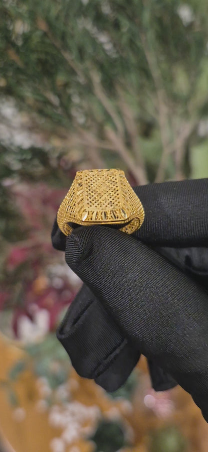 Gold Square Mesh Ring 21KT - FKJRN21KM11162