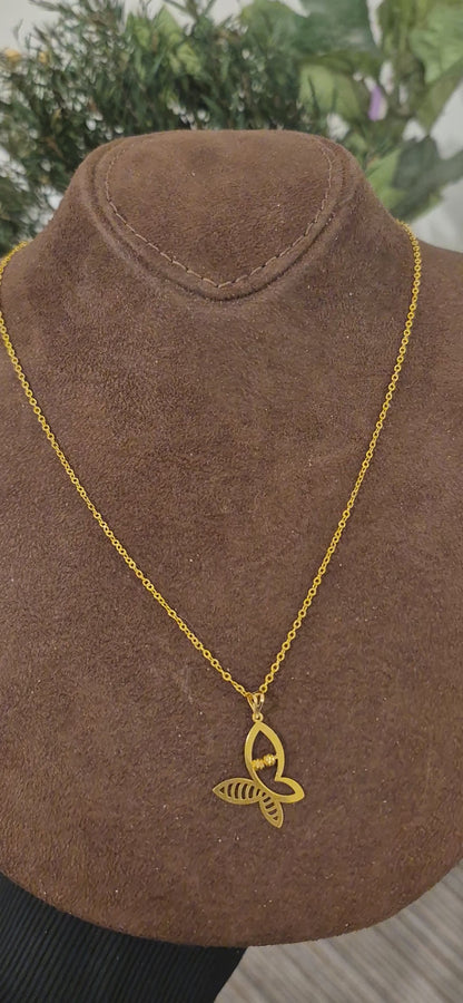 Gold Butterfly Necklace 21KT - FKJNKL21KM11281