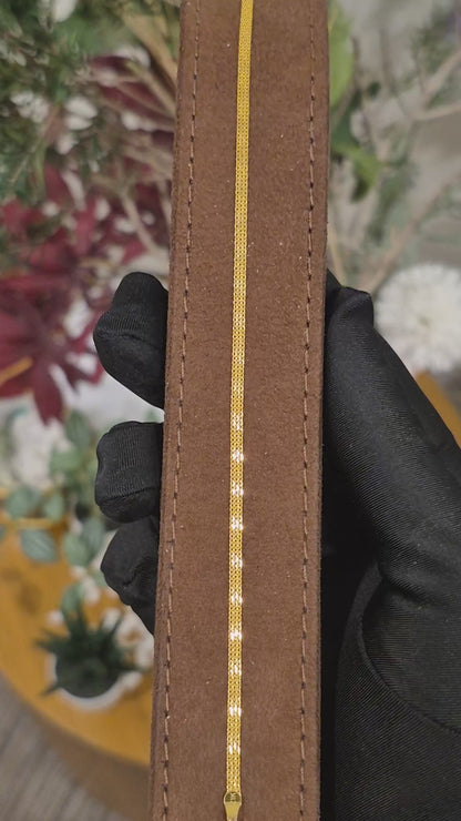 Gold Polished Slim Bracelet 21KT - FKJBRL21KM11593
