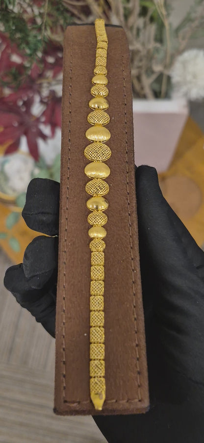 Gold Pattern Link Bracelet 21KT - FKJBRL21KM11571