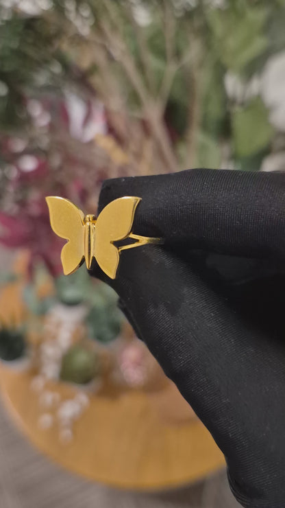 Gold Butterfly Shaped Ring 21KT - FKJRN21KM11798