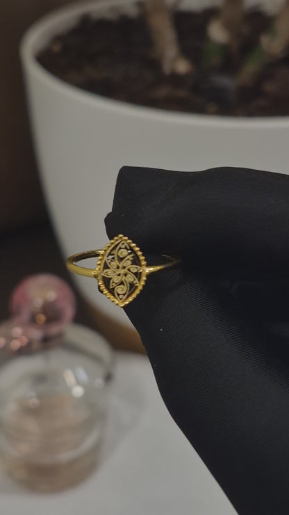 Gold Delicate Floral Pattern Ring 21KT - FKJRN21KM12232
