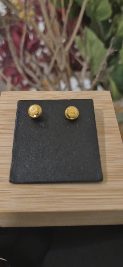 Gold Classic Textured Earrings 21KT - FKJERN21KM11606