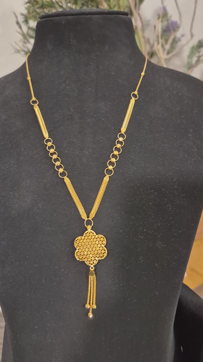 Gold Flower Shaped Tassel Necklace 21KT - FKJNKL21KM12015