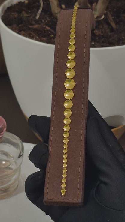 Gold Hexagonal Flat Link Bracelet 21KT - FKJBRL21KM12250