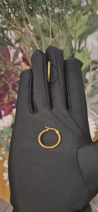 Gold Patterned Hoop Earrings 21KT - FKJERN21KM11274