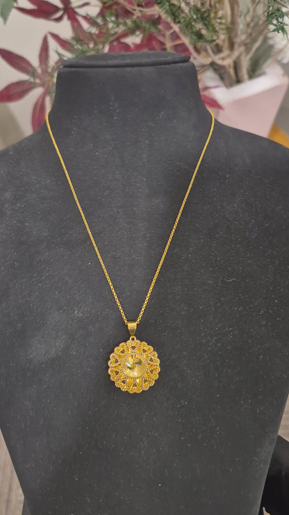 Gold Necklace (Chain with Flower Shaped Pendant) 21KT - FKJNKL21KM11857