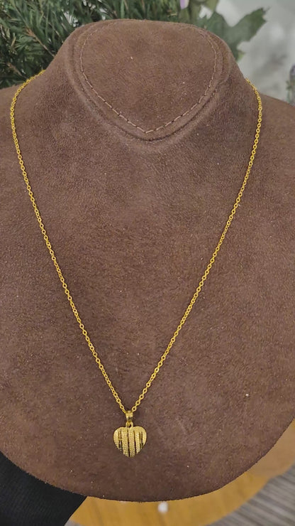 Gold Petite Heart Necklace 21KT - FKJNKL21KM11301