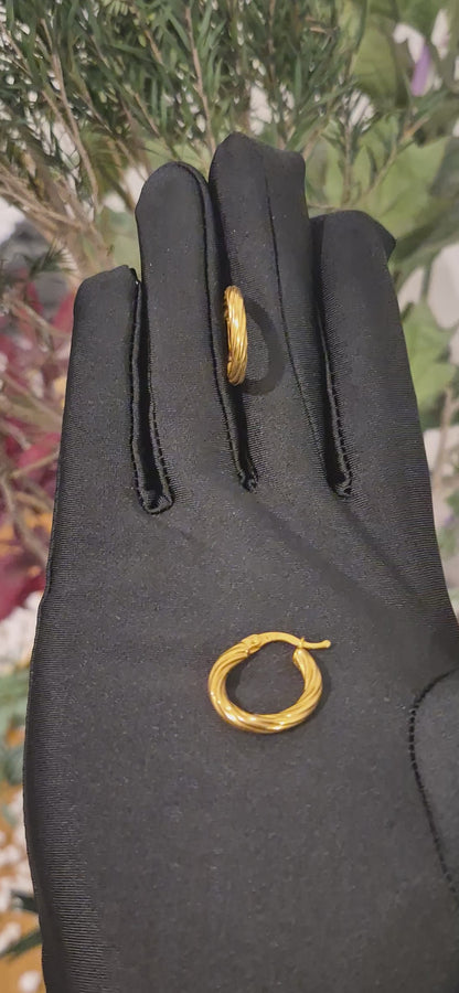 Gold Textured Twist Hoop Earrings 21KT - FKJERN21KM11277
