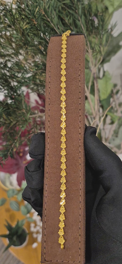 Gold Flower Link Bracelet 21KT - FKJBRL21KM11488