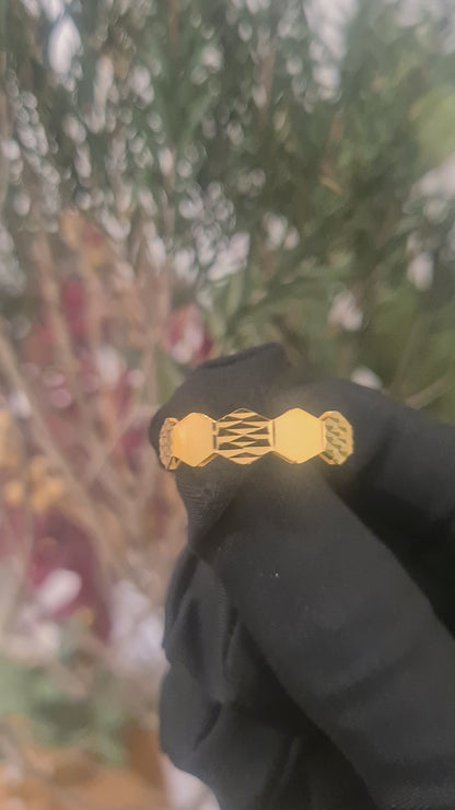 Gold Hexa-Cut Ring 21KT - FKJRN21KM10873