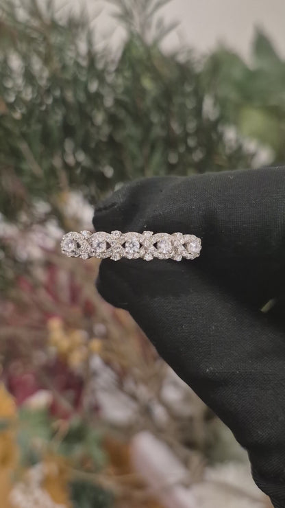 Sterling Silver 925 Cluster Style Ring - FKJRNSL11026