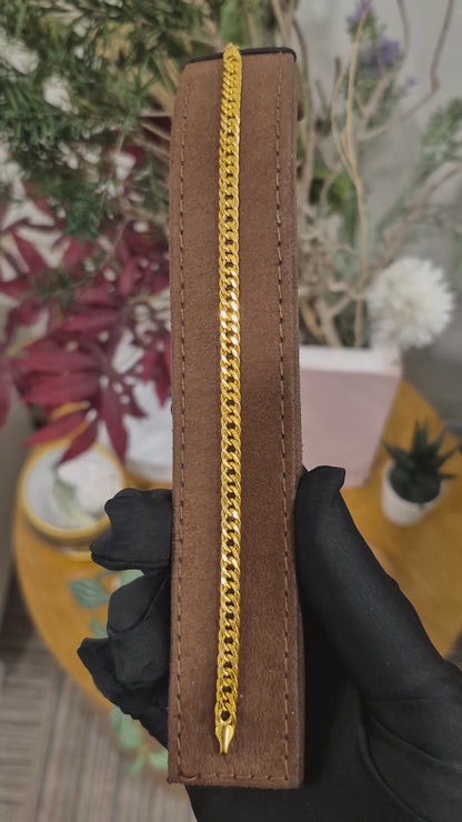 Gold Curb Bracelet 21KT - FKJBRL21KM12062