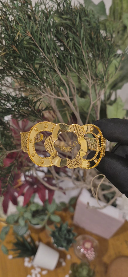 Gold Filigree Floral Bangle 21KT - FKJBNG21KM11305