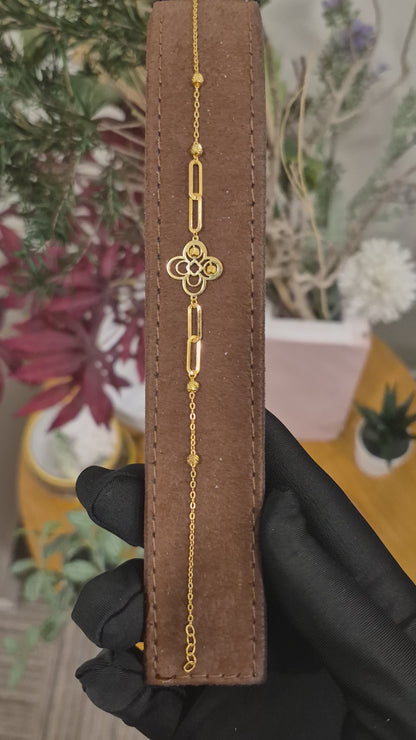 Gold Paperclip Chain Flower Shaped Bracelet 21KT - FKJBRL21KM12202