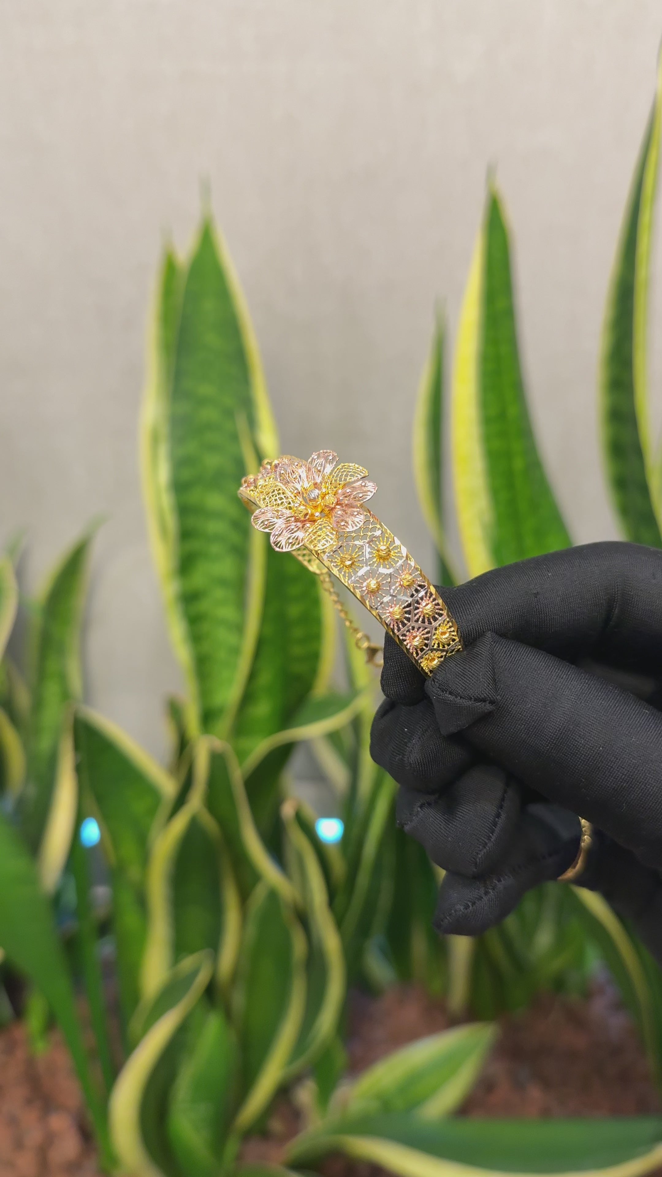 Gold Flower Shaped Designer Bangle Set (Bangle and Ring) 21KT - FKJSET21KM10116