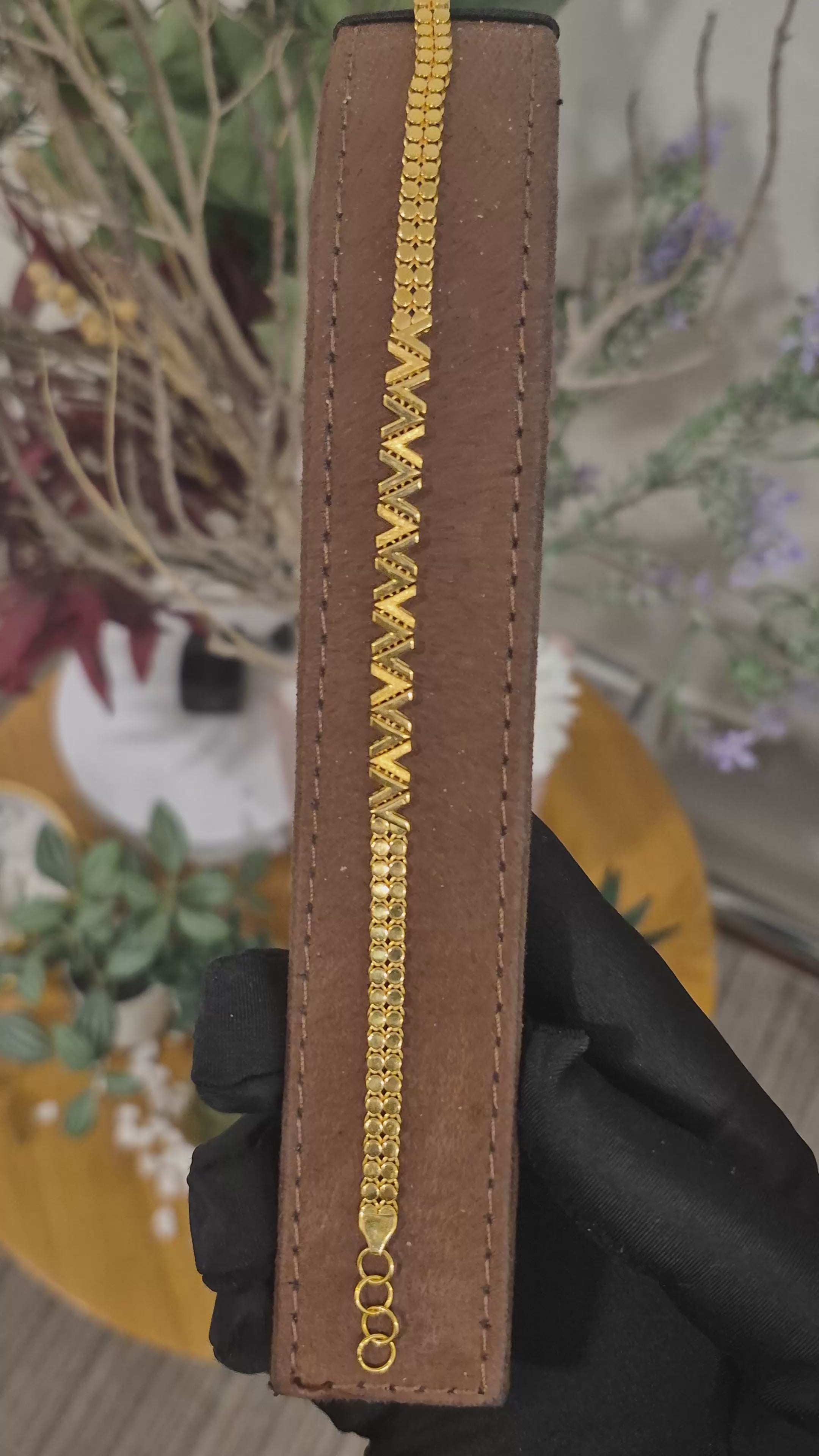 Gold Zigzag Chain Bracelet 21KT - FKJBRL21KM11918