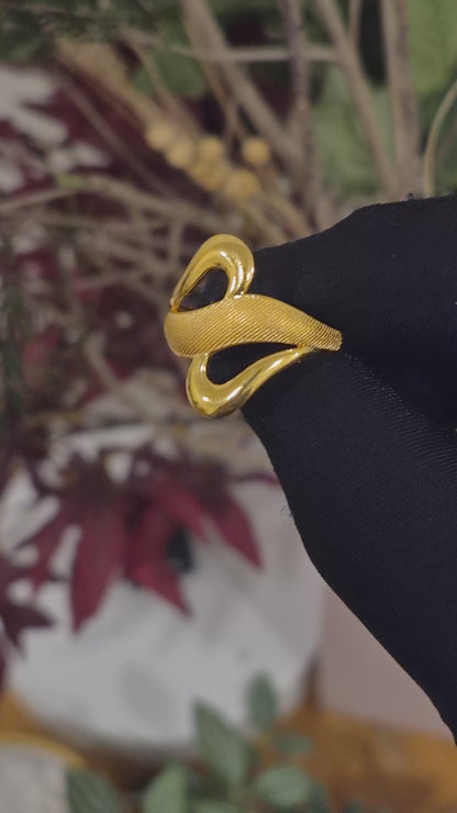 Gold Elegant Design Ring 21KT - FKJRN21KM11952