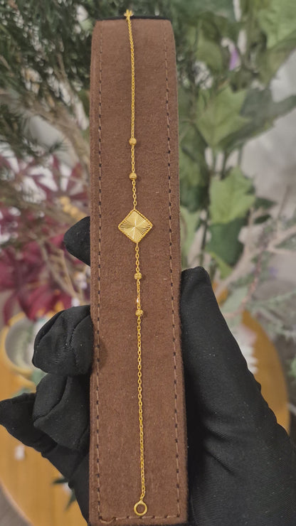 Gold Square Charm Bracelet 21KT - FKJBRL21KM10925