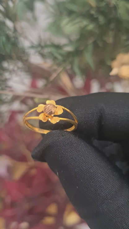 Gold Flower Shaped Ring 21KT - FKJRN21KM10466