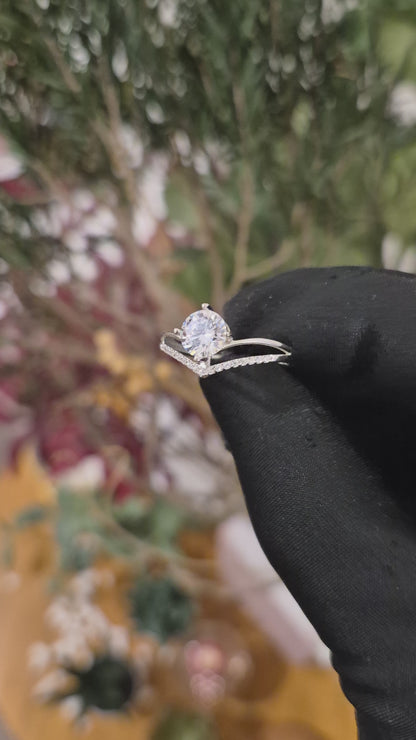 Sterling Silver 925 Round Solitaire Ring - FKJRNSL11054