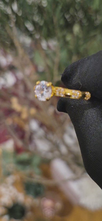 Gold Clear Stone Ring 21KT - FKJRN21KM11256