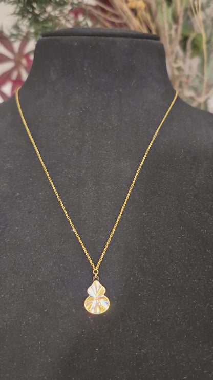 Gold Gourd Shape Necklace 21KT - FKJNKL21KM12047