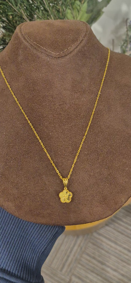 Gold Honey Bloom Necklace 21KT - FKJNKL21KM11371