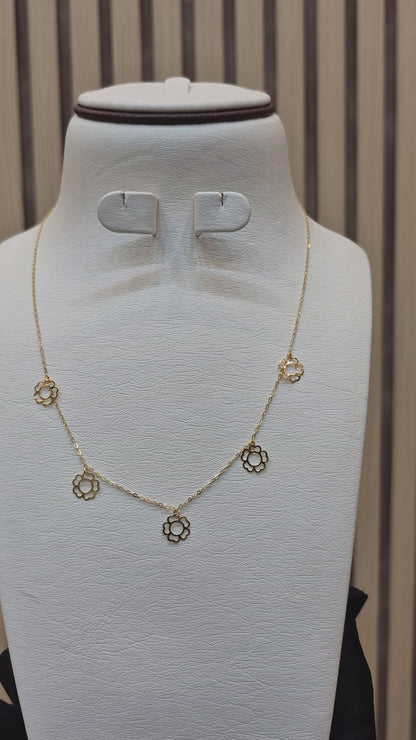 Gold Flower Shaped Necklace 21KT - FKJNKL21KM9566