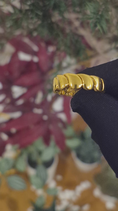 Gold Trendy Design Ring 21KT - FKJRN21KM11713