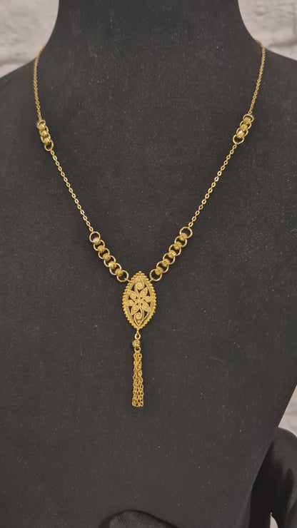 Gold Toned Beaded tassel Necklace 21KT - FKJNKL21KM12258