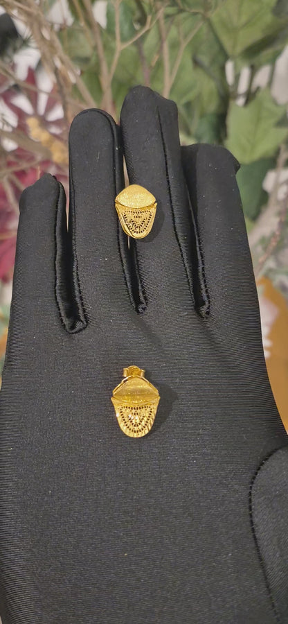 Gold Textured Earrings 21KT - FKJERN21KM11379