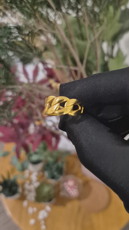 Gold Stylish Ring 21KT - FKJRN21KM11793