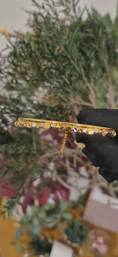 Gold Sleek Beaded Bangle 21KT - FKJBNG21KM11308