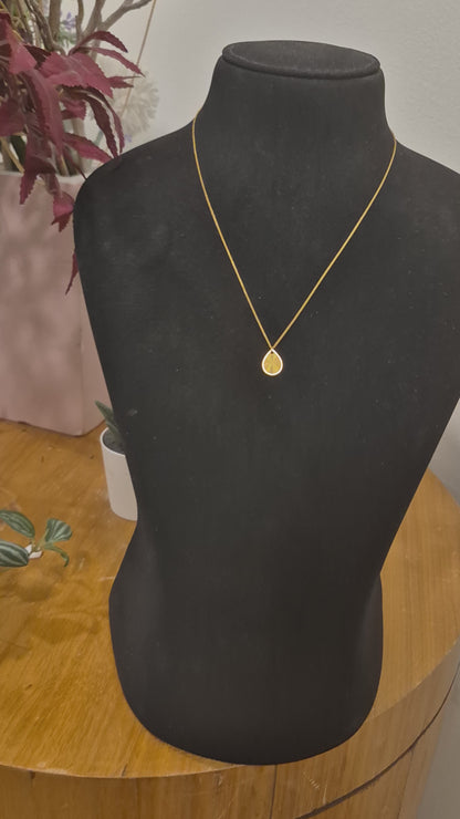 Gold Medallion Teardrop Pendant Necklace 21KT - FKJNKL21KM12281