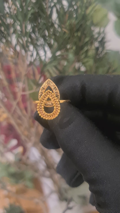 Gold Crafted Teardrop Ring 21KT - FKJRN21KM10876