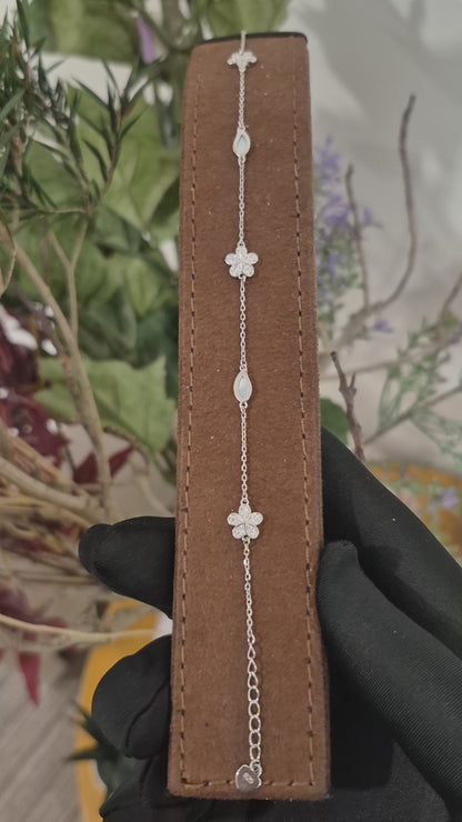 Sterling Silver 925 Floral Charm Chain Bracelet - FKJBRLSLM12339