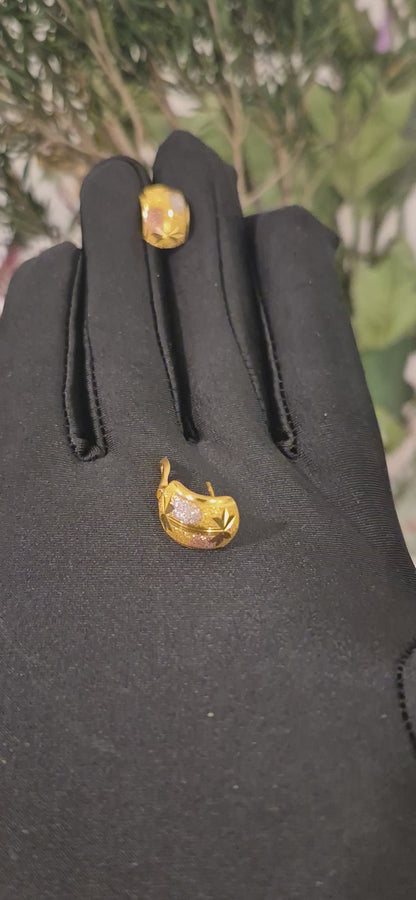 Gold Two Tone Pattern Earrings 21KT - FKJERN21KM11393