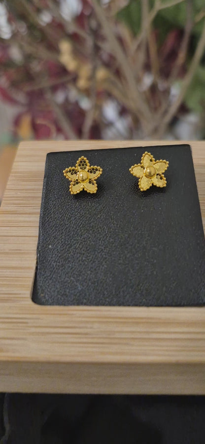 Gold Textured Daisy Earrings 21KT - FKJERN21KM11526