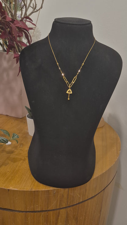 Gold Link Triangle Pendant Necklace 21KT - FKJNKL21KM12279