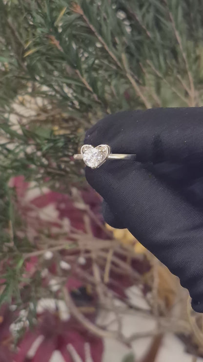 Sterling Silver 925 Heart Cut Ring - FKJRNSL10980