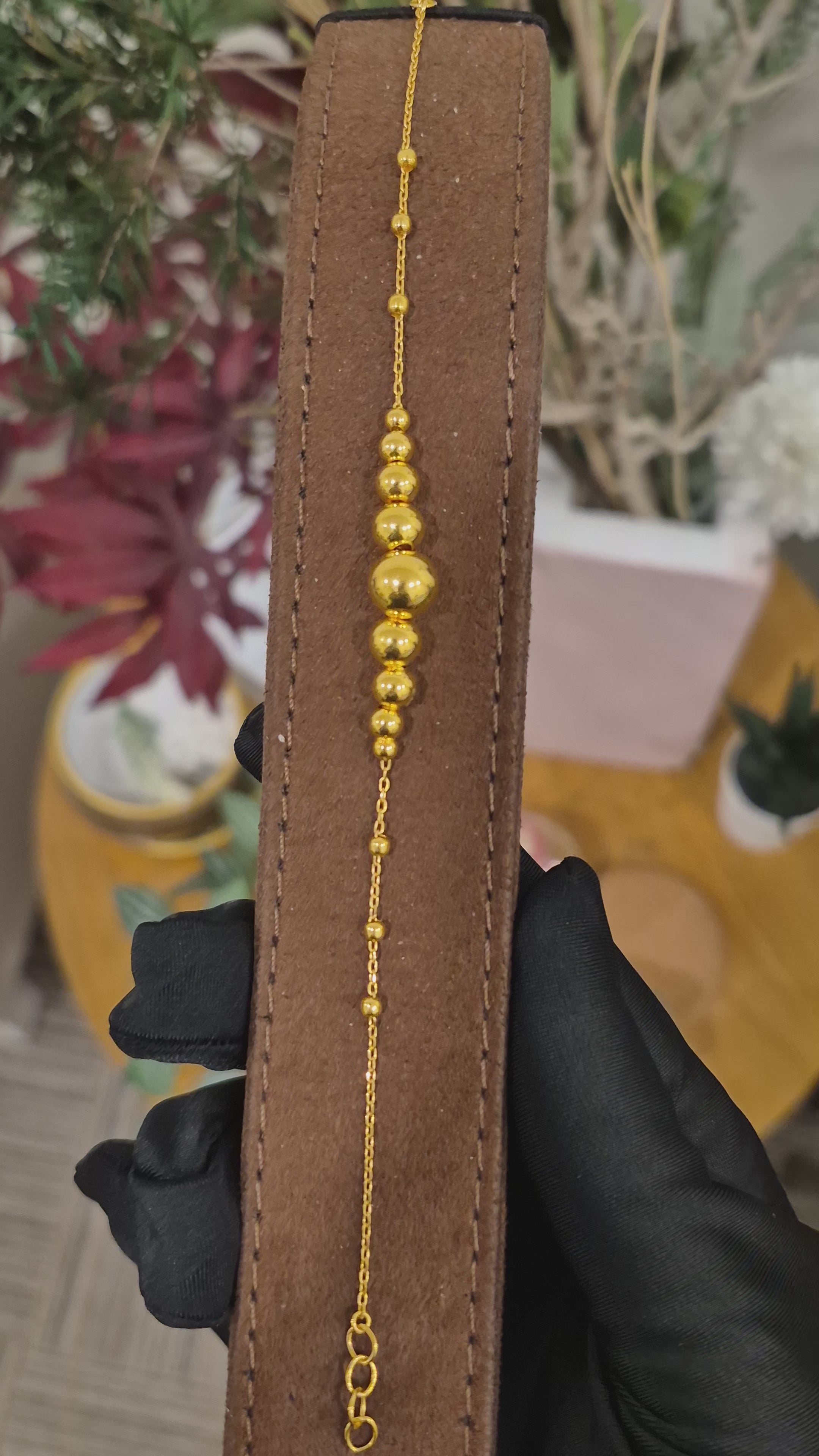 Gold Round Beads Bracelet 21KT - FKJBRL21KM12185