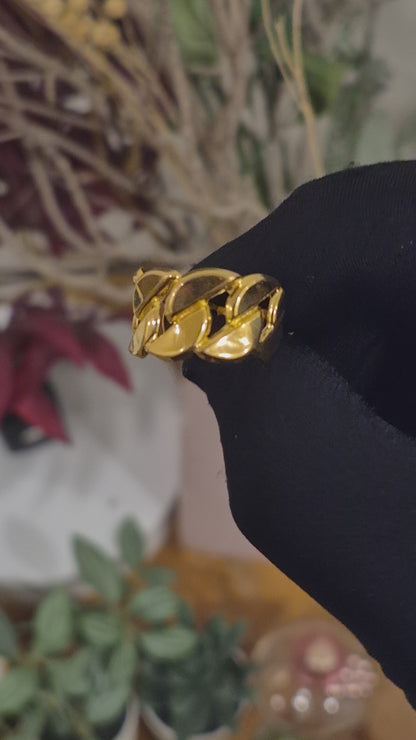 Gold Elegant Design Ring 21KT - FKJRN21KM11954